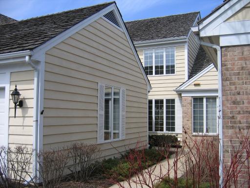 1308 Shire Cir., Inverness, IL 60067