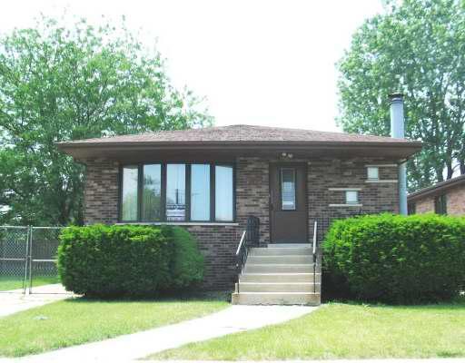 412 Saginaw Ave., Calumet City, IL 60409