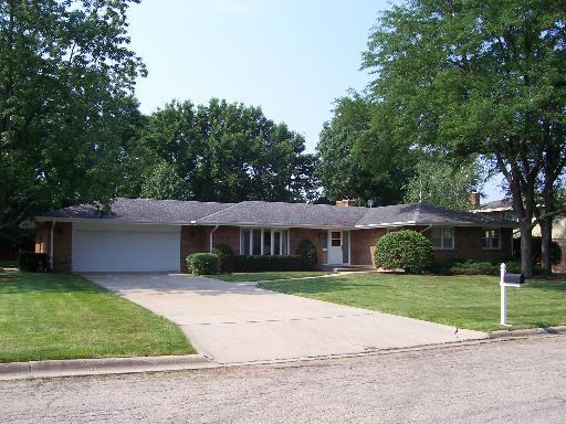 4421 St Anne's Way, Rockford, IL 61114