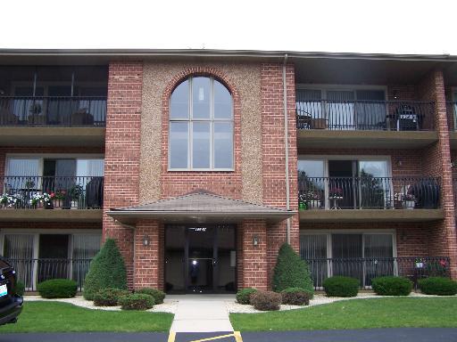 8202 W 111th St. #3C, Palos Hills, IL 60465