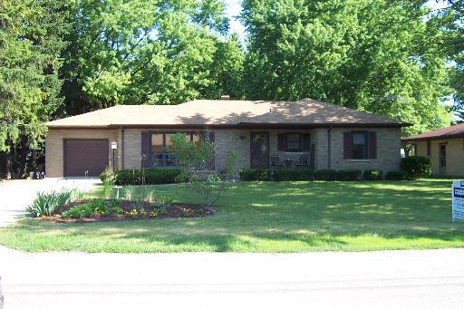 2324 Blossom St., Joliet, IL 60435