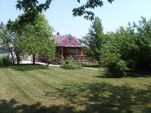 541 Greenbay Ave., Calumet City, IL 60409