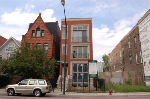 [Address Hidden by Seller], Chicago, IL 60614