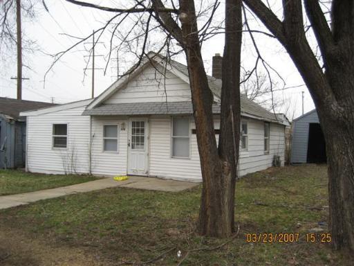 604 New Milford Ave., Rockford, IL 61109