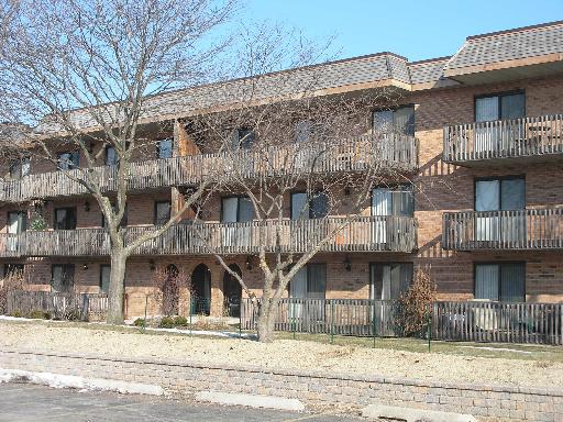 444 Redondo Dr. #311, Downers Grove, IL 60516