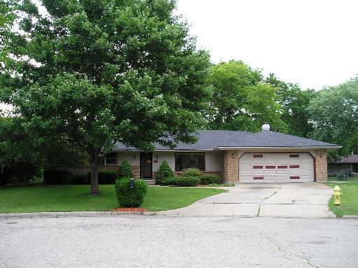 4821 Fenwick Close, Rockford, IL 61114