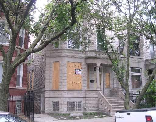 3841 W Polk St., Chicago, IL 60624