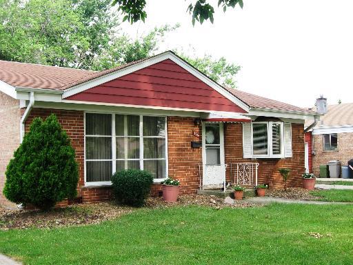 8944 S 49th Court, Oak Lawn, IL 60453