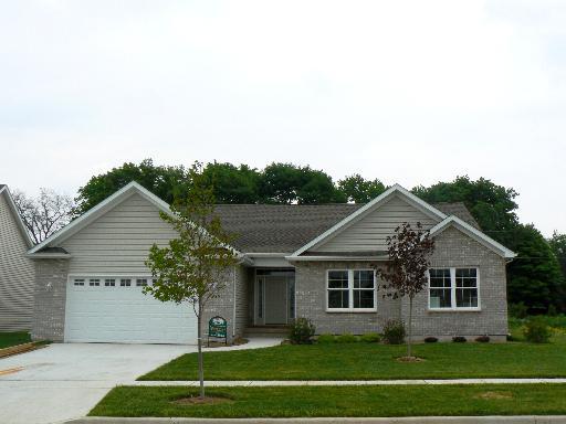 954 Wells Dr., Sycamore, IL 60178