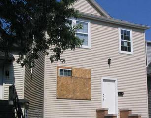 9226 S Manistee Ave., Chicago, IL 60617