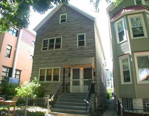 1919 W Henderson St., Chicago, IL 60657