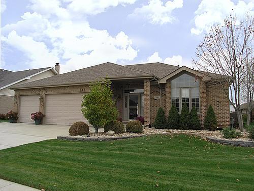 5116 Margaret Curtis Ln., Midlothian, IL 60445