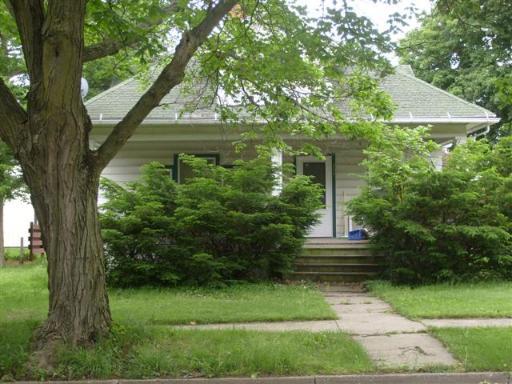 305 N Division St., Polo, IL 61064