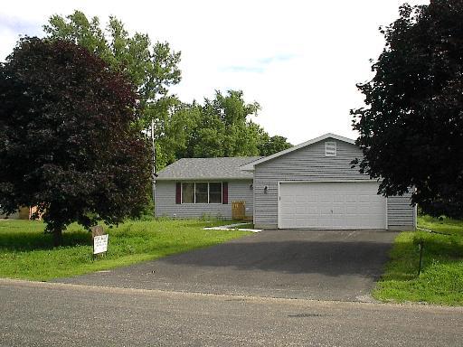 341 Wyoming Ave., Paw Paw, IL 61353