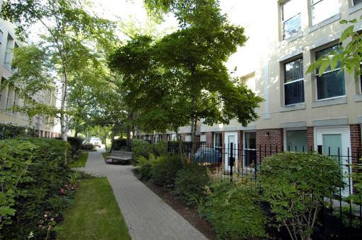 1176 S Plymouth Ct. #1SE, Chicago, IL 60605