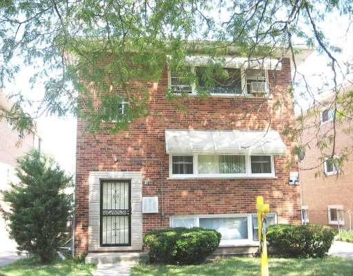 1011 13th Ave., Maywood, IL 60153