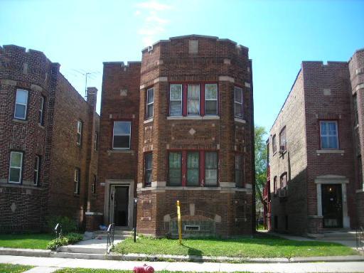 9022 S Justine St., Chicago, IL 60620