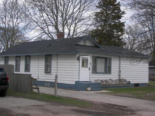 824 Taft Rd., Rockford, IL 61109