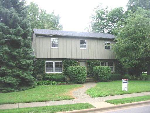 2320 Douglas St., Joliet, IL 60435