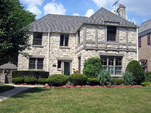 1215 Forest Ave., Oak Park, IL 60302