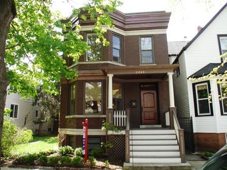 2223 W School St., Chicago, IL 60618