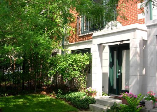 1102 E 54th St., Chicago, IL 60615