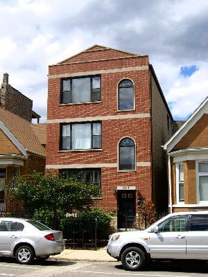 2218 W Augusta Blvd., Chicago, IL 60622