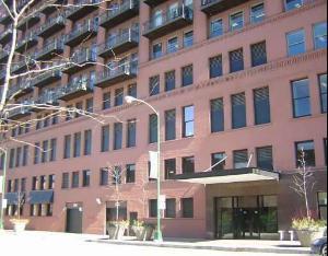 165 N Canal #902, Chicago, IL 60606