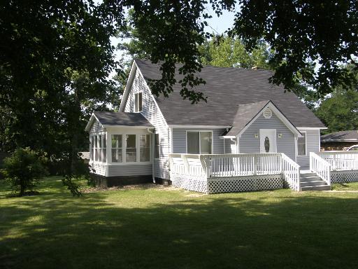 812 Fuller St., Joliet, IL 60433