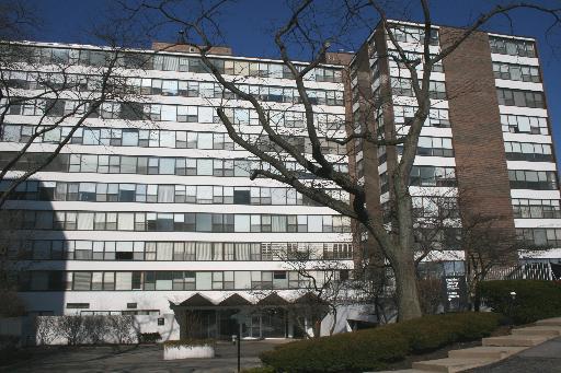 1616 Sheridan Rd. #6B, Wilmette, IL 60091