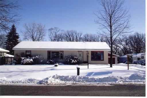 5816 Bunny Ave., Mchenry, IL 60050