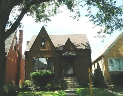 3750 N Odell Ave., Chicago, IL 60634