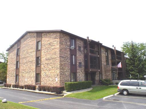 7523 W 175th St. #713, Tinley Park, IL 60477