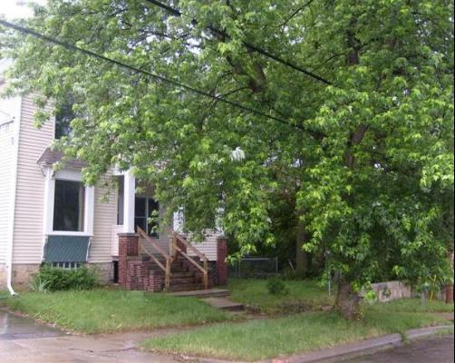 726 S Fifth St., Rockford, IL 61104