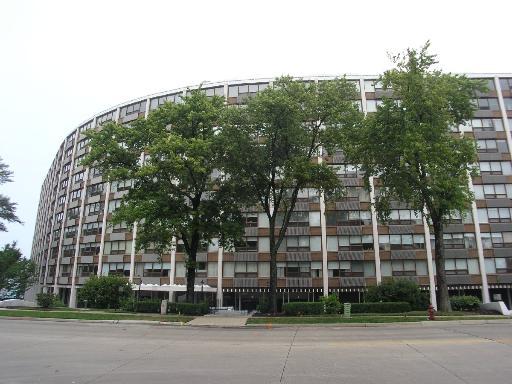 1630 Sheridan Rd. #9M, Wilmette, IL 60091