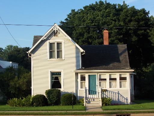 1022 E Lincoln Hwy., Dekalb, IL 60115