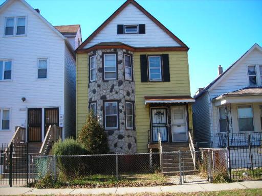 8008 S Escanaba Ave., Chicago, IL 60617