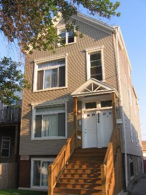 2345 W Barry Ave., Chicago, IL 60618
