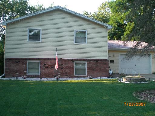 1953 E Pine St., Kankakee, IL 60901