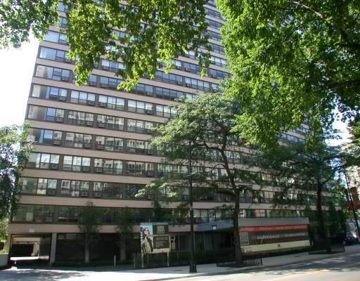 2930 N Sheridan Rd. #907, Chicago, IL 60657