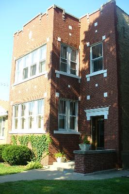 4955 N Menard St., Chicago, IL 60630