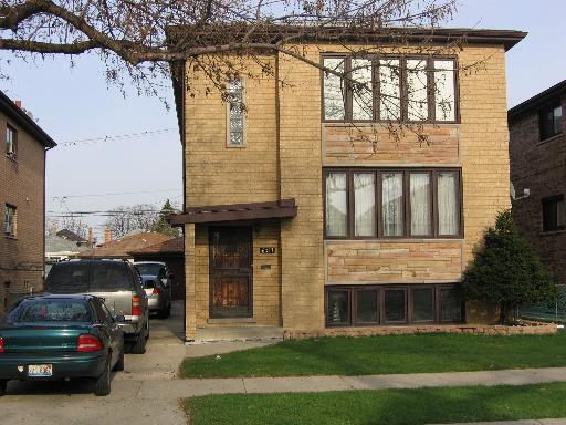 6033 S Keating Ave., Chicago, IL 60629