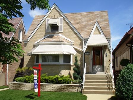 6048 W Melrose St., Chicago, IL 60634