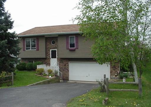 5817 Greenview Ave., Oakwood Hills, IL 60013