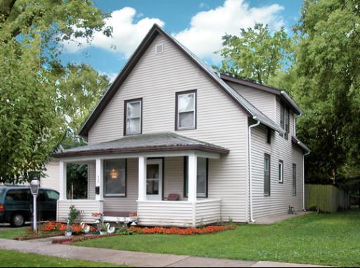 533 Simms St., Aurora, IL 60505