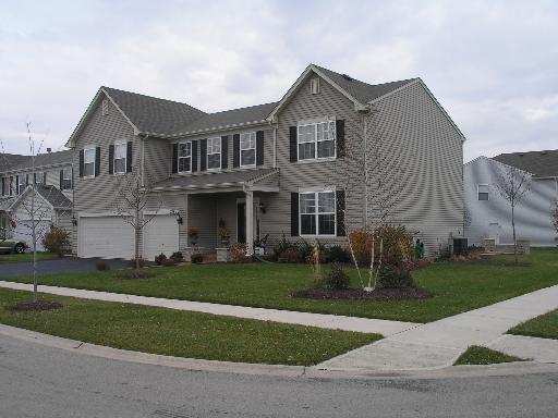 2766 Vicksburg Ln., Aurora, IL 60503