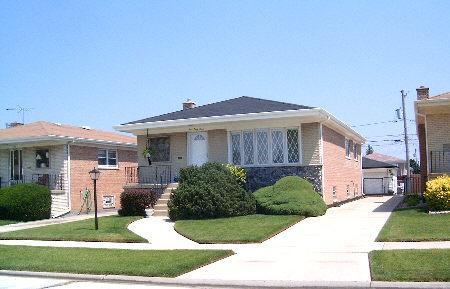 549 Muskegon Ave., Calumet City, IL 60409