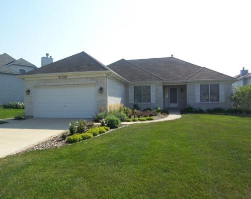 2000 Pebble Beach Dr., Plainfield, IL 60586