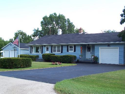 24264 W Cherokee Tr., Grayslake, IL 60030