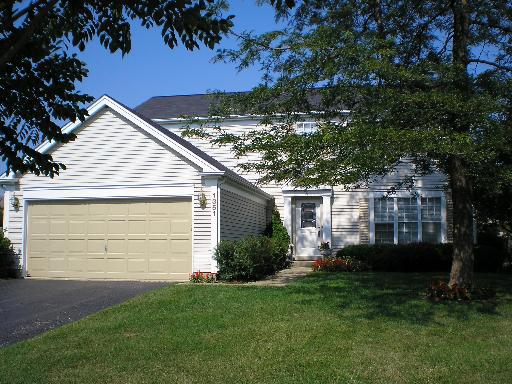 1351 Yosemite Pkwy., Algonquin, IL 60102